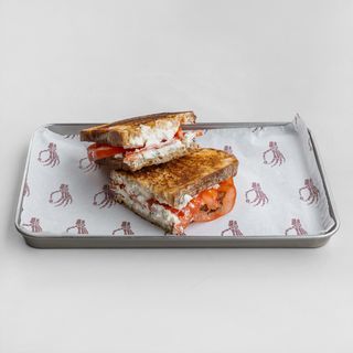 Feta & tomato sandwich (230г)