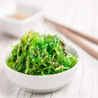 51Ensalada Wakami