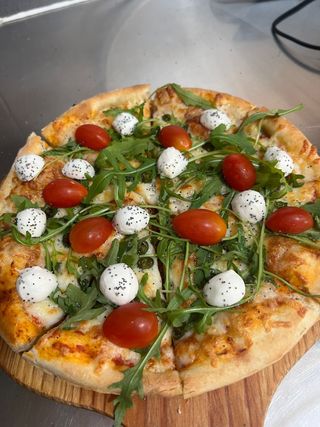 Pizza de Mozzarella Média