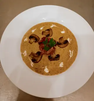 Supă cremă de ciuperci