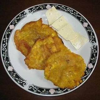 Patacones Con Queso