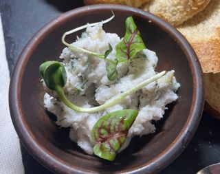 Намазка сальна з грінками