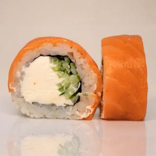 Филадельфия с копчёным лососем