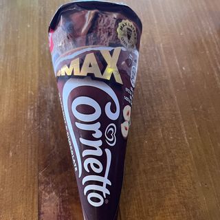 Cornetto avellanas y chocolate