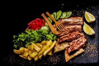 Порция Свински ребра (3бр-690г)