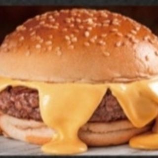 153. Hamburguesa mixta 120g con queso