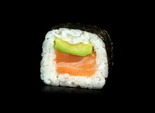 Футомаки сьомга (6бр-170г)