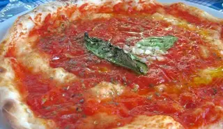 Pizza marinara