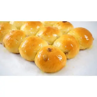 Sultana Buns