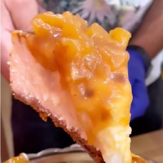 Piña Colada Cheesecake (Porción)