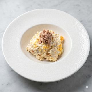 Ración De Ensaladilla Rusa Con Atún