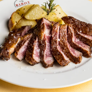 Tagliata di manzo con spinaci