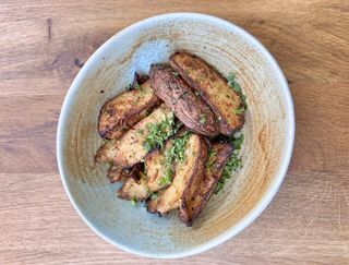 Cartofi proaspeți la cuptor