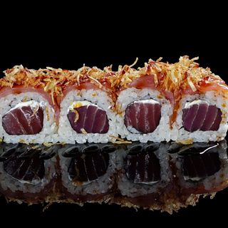 267 Maguro roll