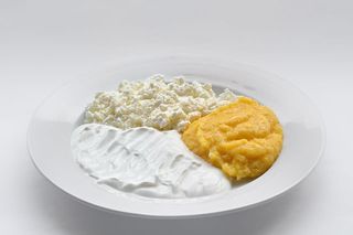Mamaliguta cu branza si smantana