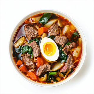 N14 Sopa Agripicante Con Ternera, Verdura Y Huevo