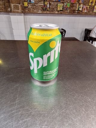 Sprite lata 330ml.
