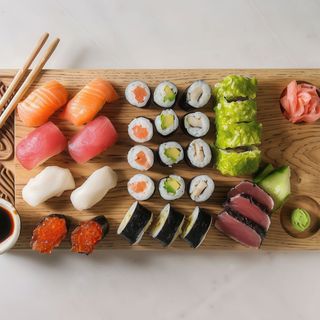 76. Bandeja 2 ( 21 pzs)