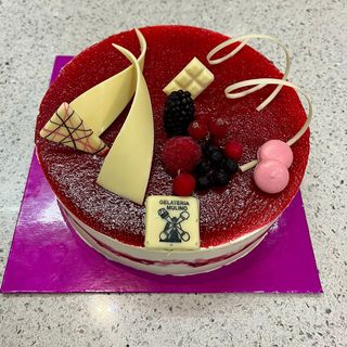 Torta Mulino con frutti di bosco per 9/10 persone