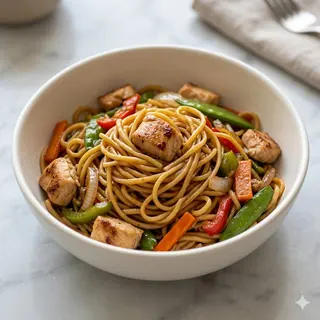 Tallarines Con Pollo