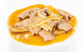 781 Manzo bambu e funghi
