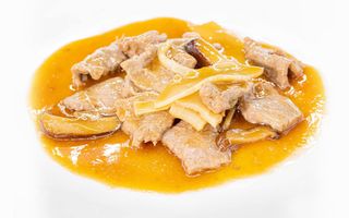 781 Manzo bambu e funghi