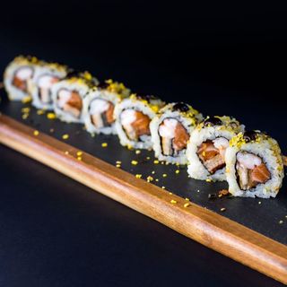 URAMAKI HIROSHIMA /8 UDS