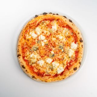 Pizza Quattro Formaggi 