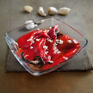 Pečena lučena ljuta paprika