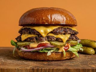 Double cheeseburger