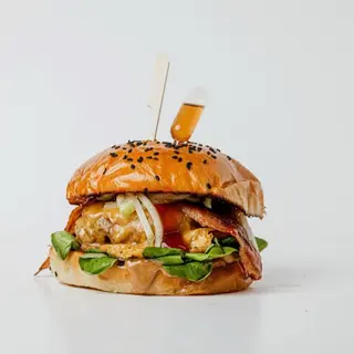 La Canadiense Burger