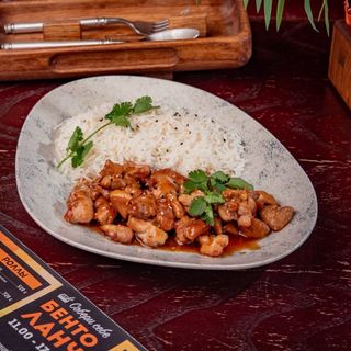 Курица "Торинику" с рисом