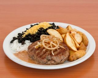 Hambúrguer no Prato