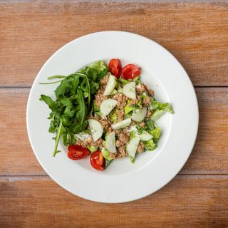 Tuna salata