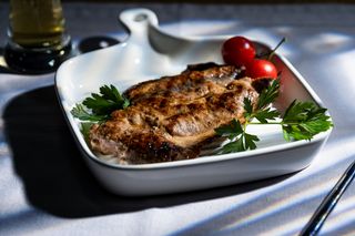 Свинска пържола