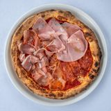 Пица Куатро Салуми