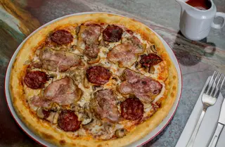 Pizza Onore 24cm