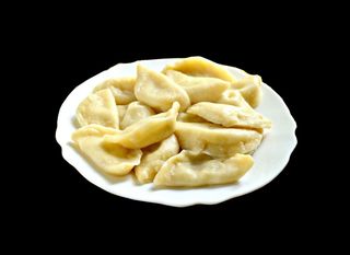 Пельмени с сыром/ Colțunași cu brânză