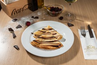 Clătite cu ciocolată și topping