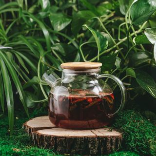 ЧАЙ ГРУША-БАЗИЛИК-ФЕЙХОА  (700 мл.)