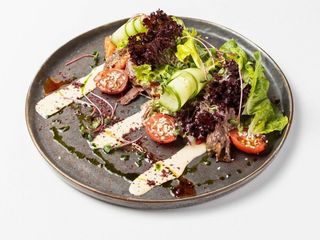 Теплий салат з Телятиною (240g)