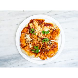 Chicken & Mushroom pizza