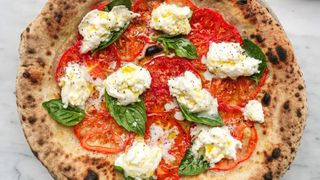 Pizza Caprese (30 Cm.)