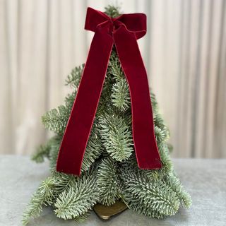 ARBOL NAVIDAD CON LAZO