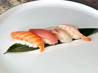 75 Nigiri gamberi rosso