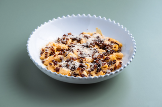 Rigatoni carbonara