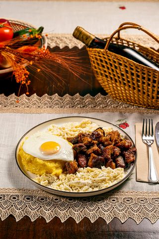 Tochitură moldovenească