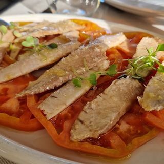 Ensalada De Tomate Con Ventresca