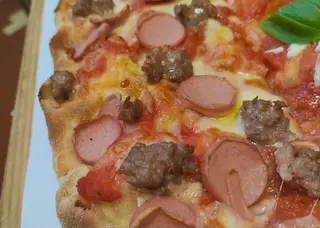 Salsiccia e würstel al trancio - 2 pezzi