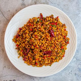 Цомян дын дын